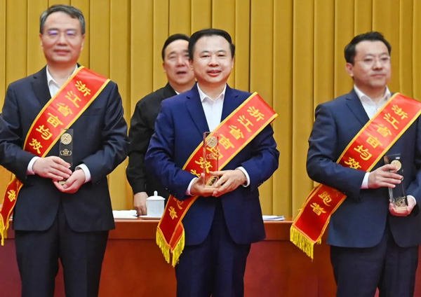 AG平台游戏·(中国)官方网站
